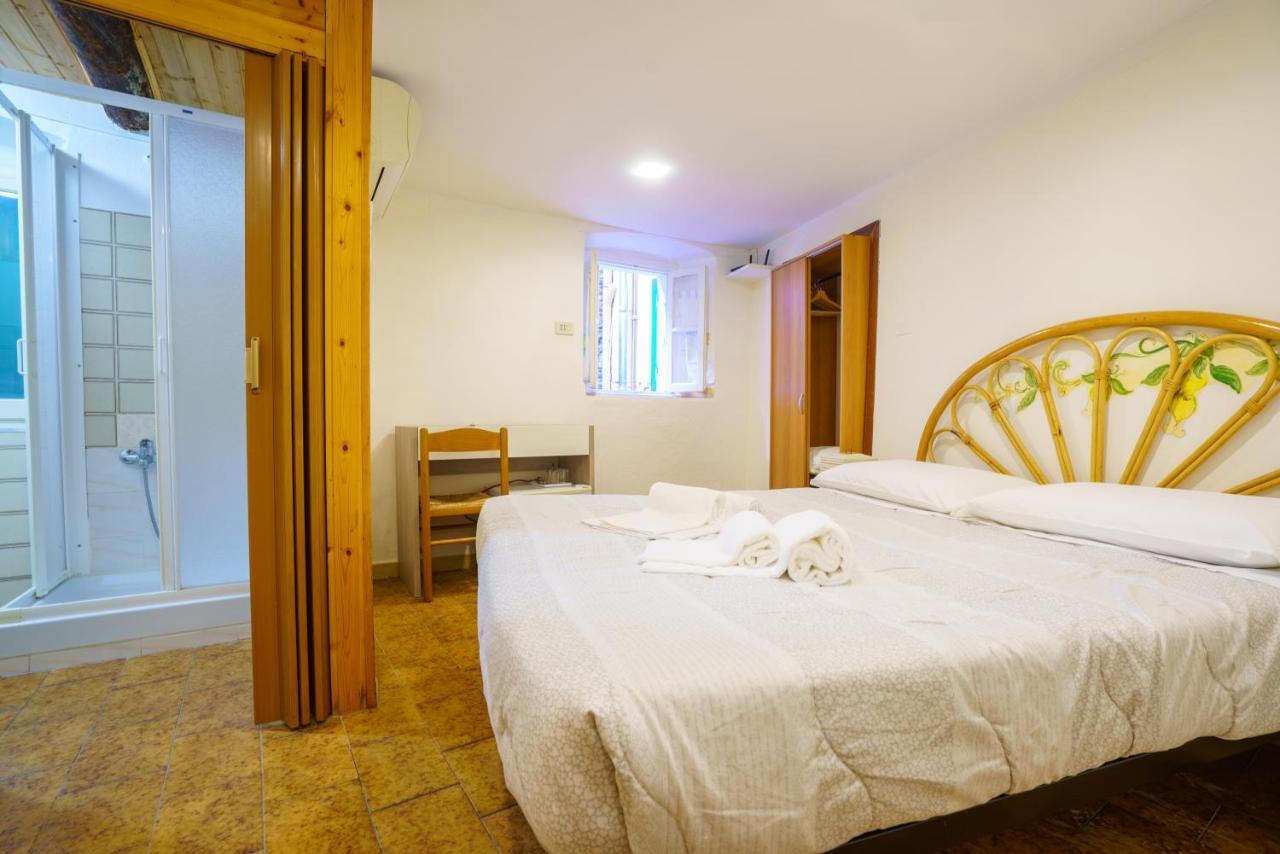 Ca Torre Hotel Riomaggiore Exterior photo